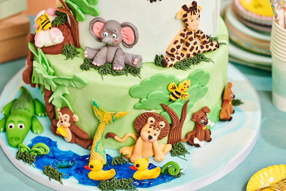 10 Fun and Creative Animal Cake Ideas for Kids